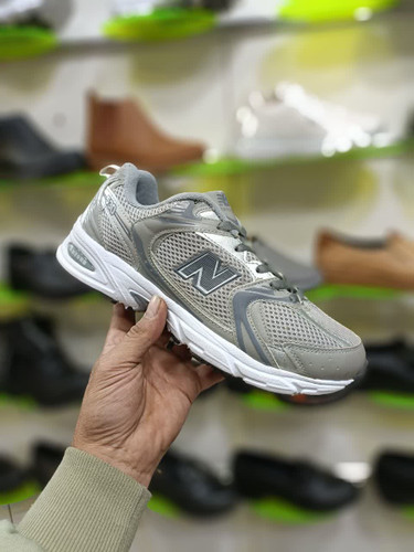 کتونی نیوبالانس 530 مردانه | رویه چرم صنعتی و تور، سایز 41 تا 44، مناسب استفاده روزمره و اسپرت + ارسال رایگان کد 2168